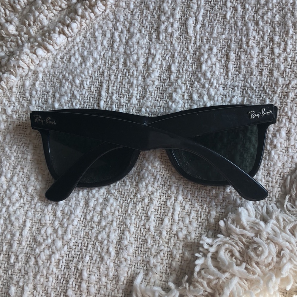 RayBan Sunglasses - Picture 4 of 5
